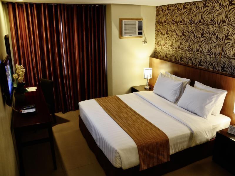 Gt Hotel Баколод Экстерьер фото