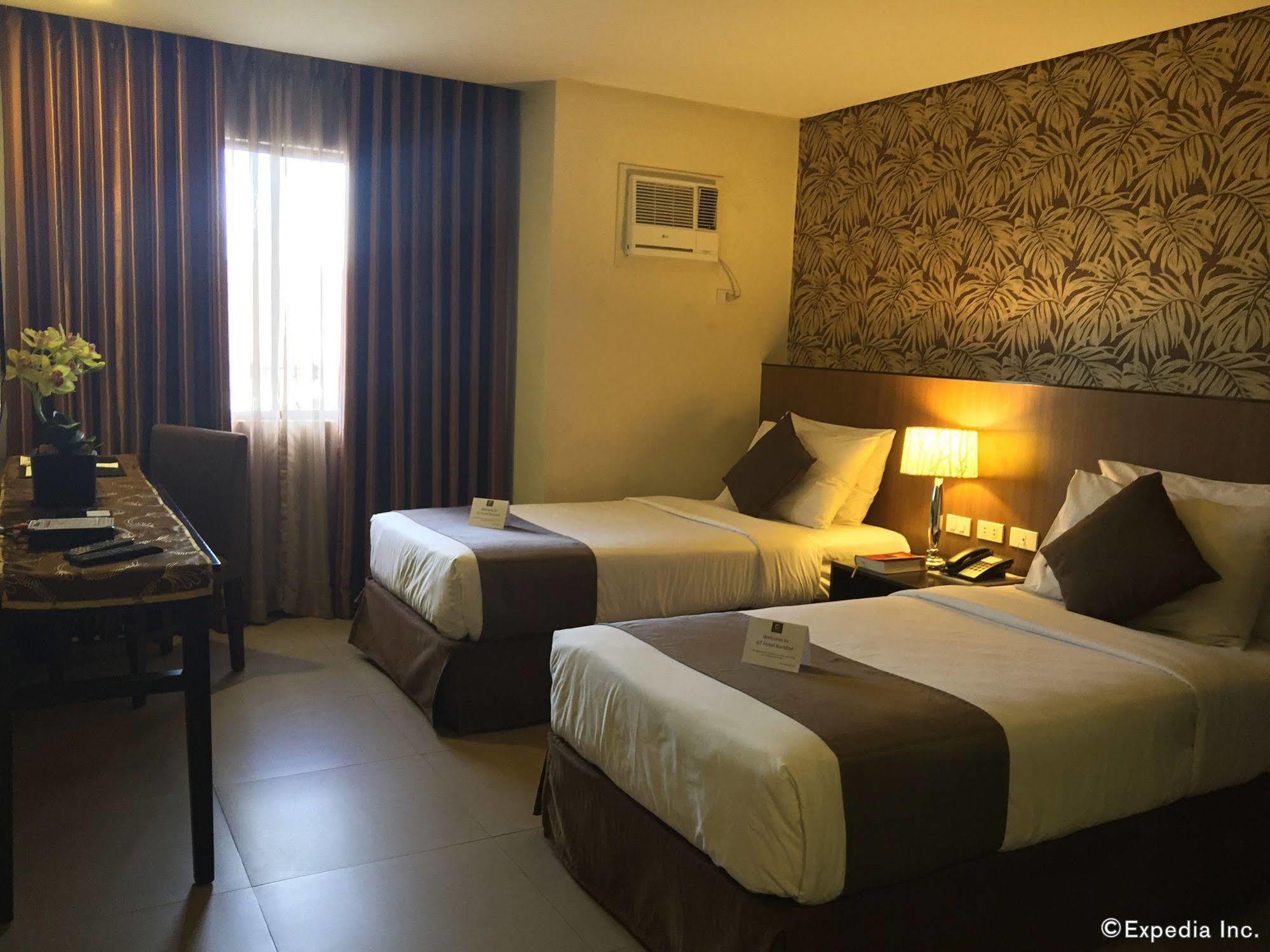 Gt Hotel Баколод Экстерьер фото